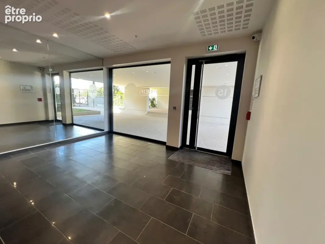 Proche gare  - appartement type 3 de  69m2 + terrasse  16m2 + parking vendu loue - photo 16
