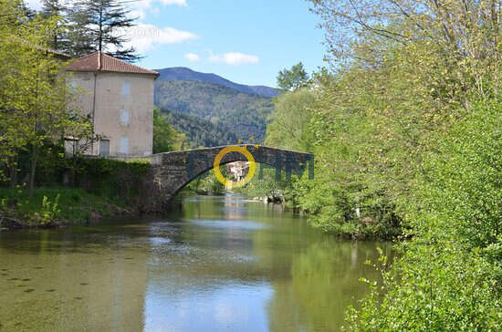 Terrain à GENOLHAC