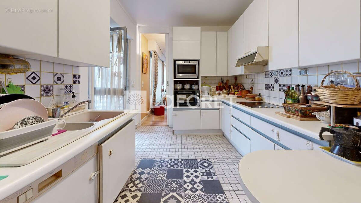 Appartement à NANTERRE