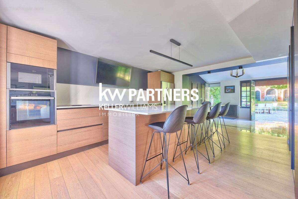 Maison à JOUY-EN-JOSAS