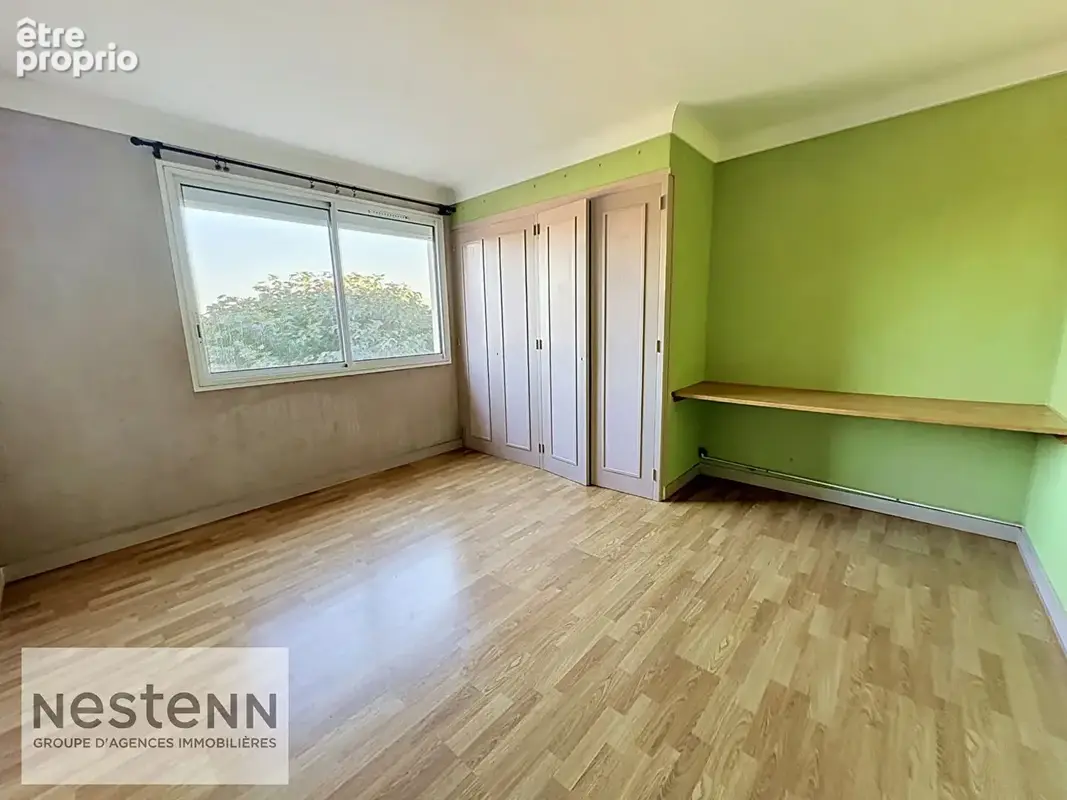 Ensemble immobilier à vendre à Challans Maison 4 Chambres et 2 locaux commerciaux - photo 5