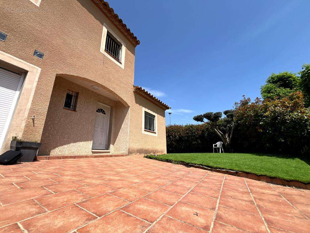 Maison à LE SOLER
