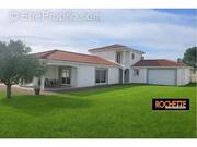 Maison à MONTROND-LES-BAINS