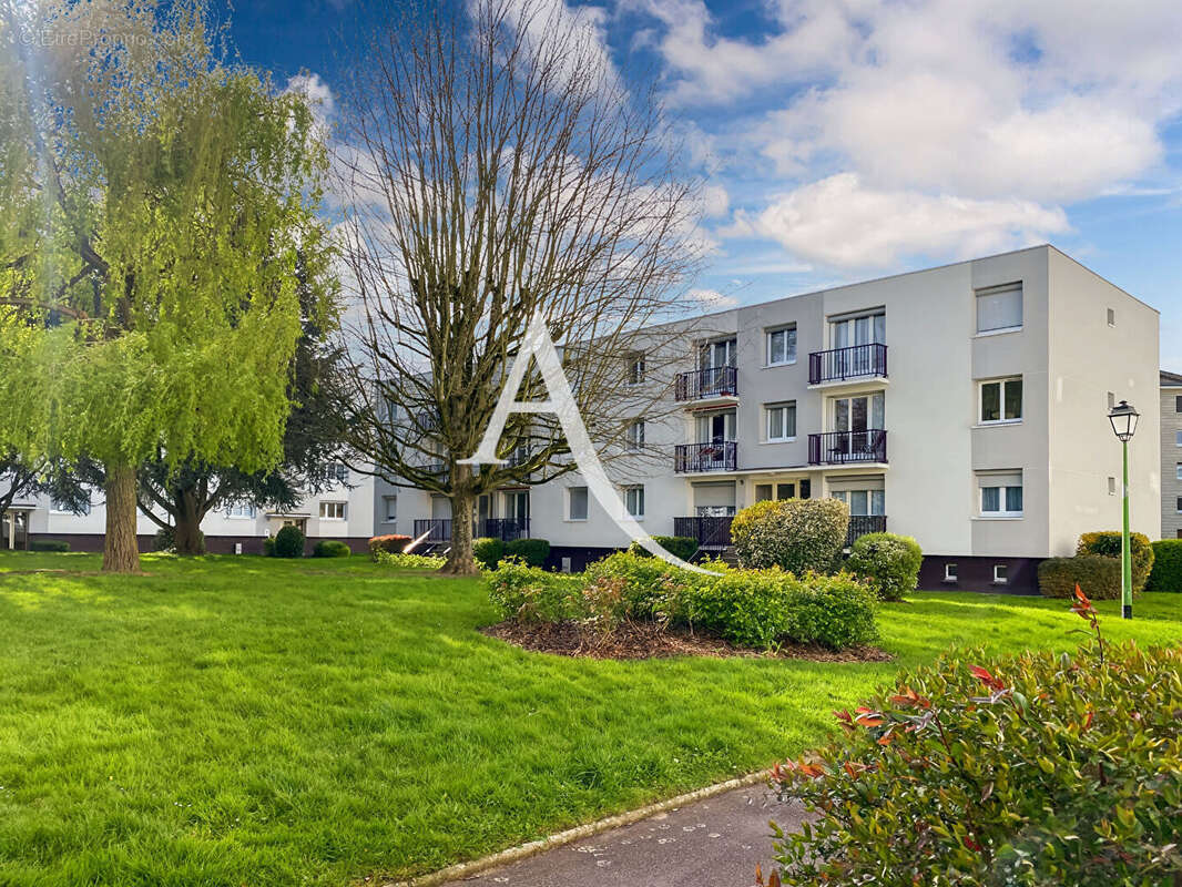 Appartement à BOIS-D'ARCY