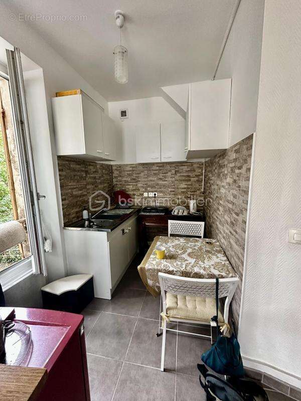 Appartement à CORBEIL-ESSONNES