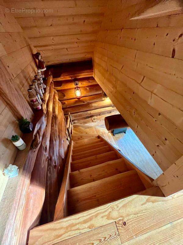 Chalet authentique de 144 m2 sur sous-sol - photo 15