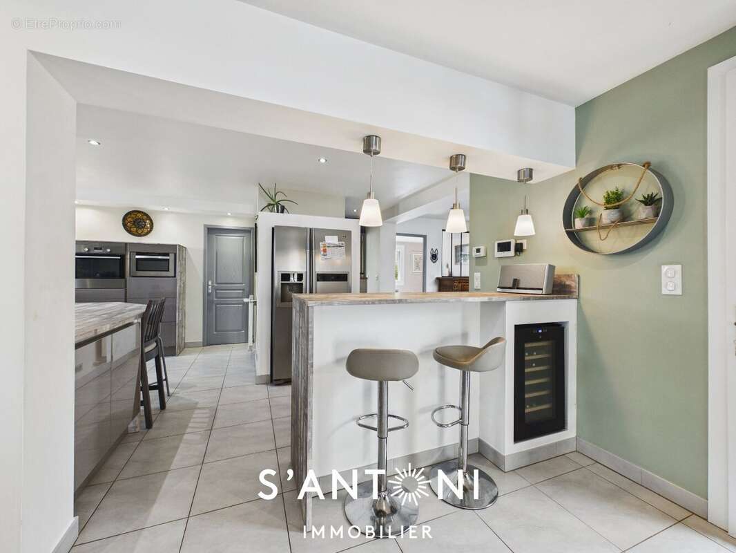 BEZIERS- VILLA T5 plain pied garage - photo 4