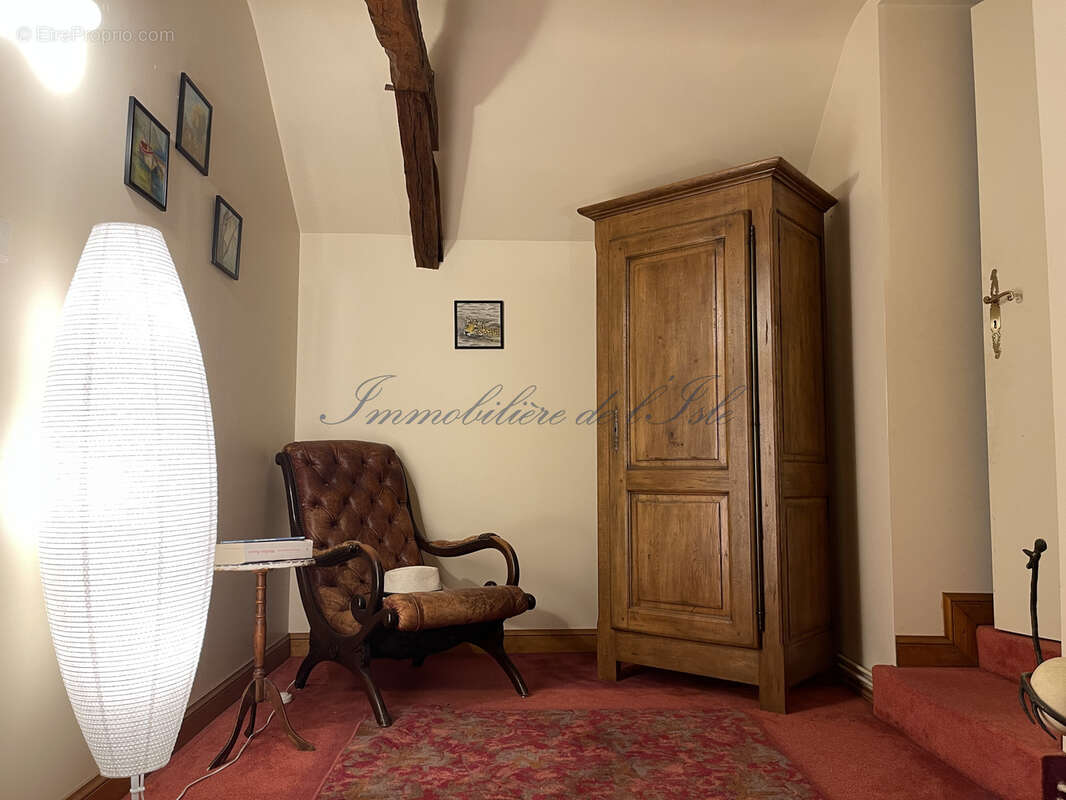 Maison à COULAURES