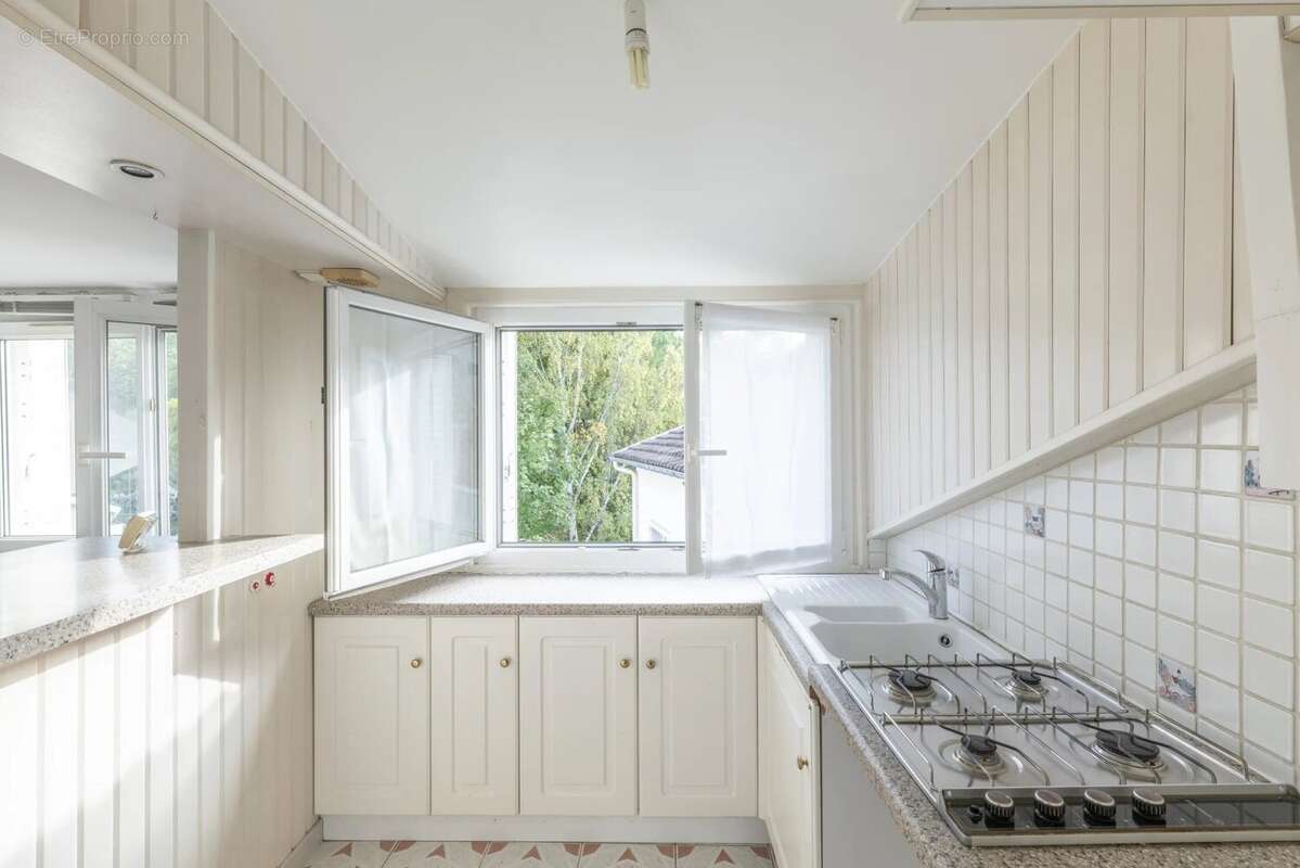 Appartement à CHAVILLE