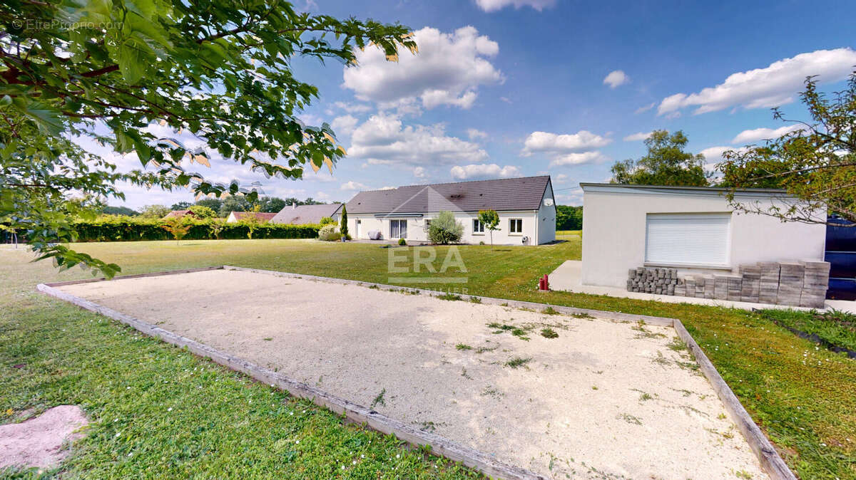 Maison à VIGNOUX-SUR-BARANGEON