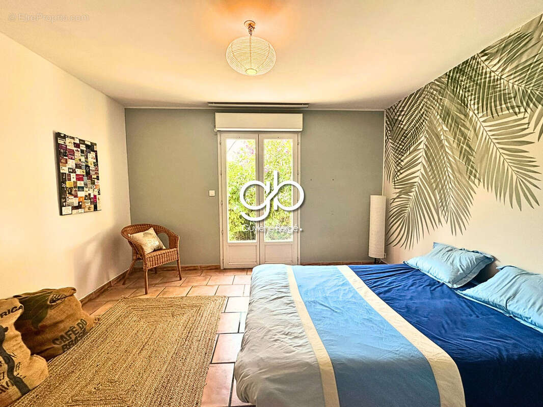 Maison à SAINT-MATHIEU-DE-TREVIERS