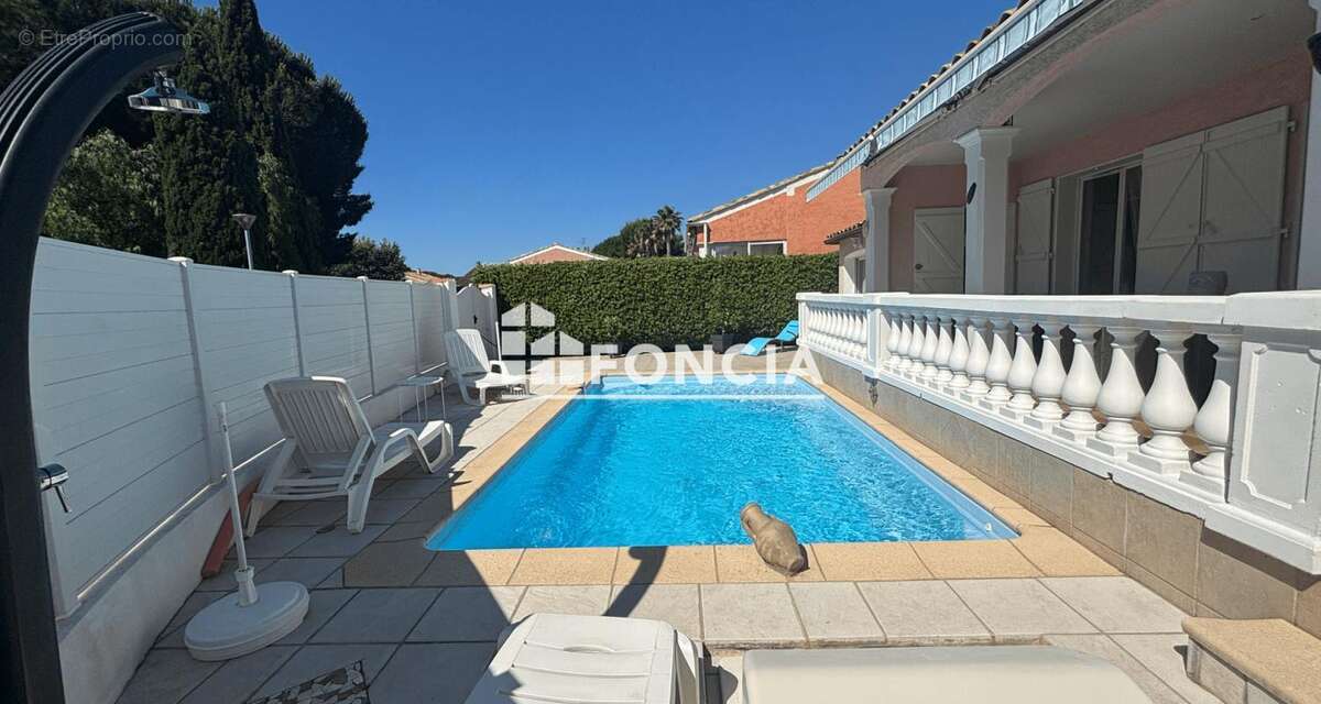 Maison à BORMES-LES-MIMOSAS