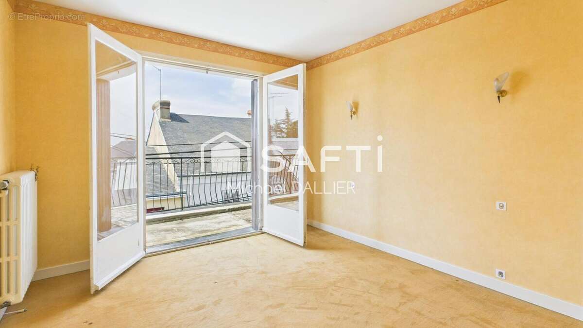 Maison 131 m² à Chateauroux  - photo 7