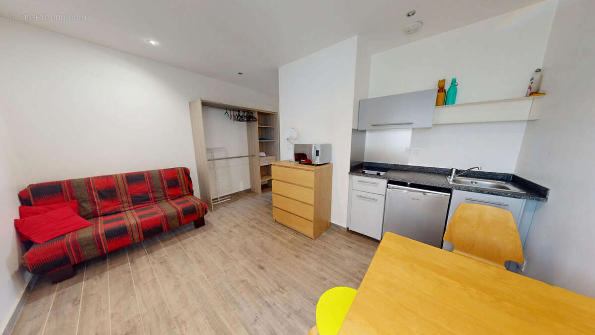 Appartement à SAINT-ETIENNE