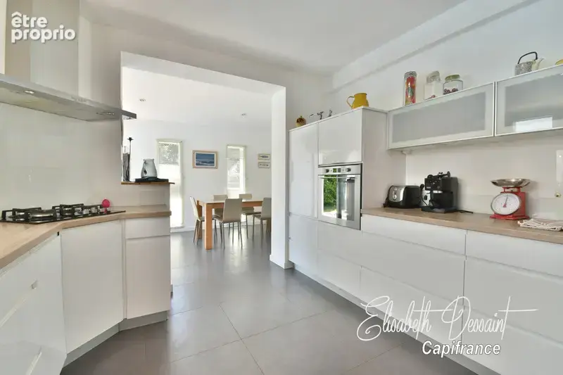 ONDRES – Villa familiale de style basco-landais avec piscine - photo 12