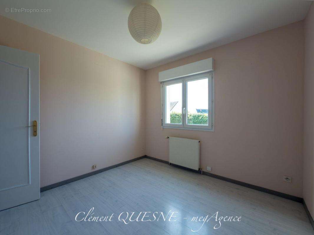 Maison à SAINT-MARTIN-EN-CAMPAGNE