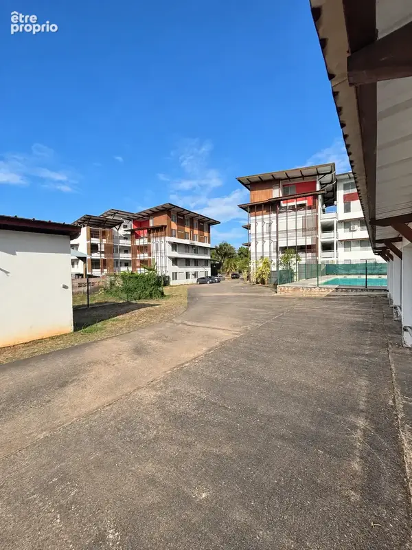 Appt t3 residence avec piscine  cayenne - photo 7