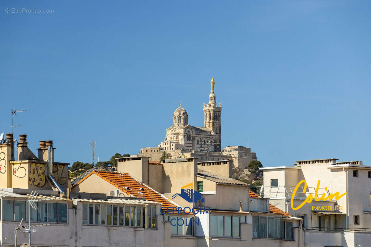 Appartement 106 m² à Marseille-6e  - photo 4