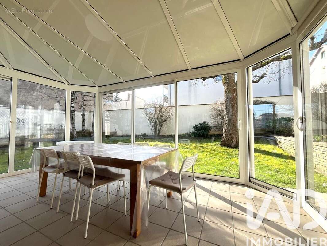 Photo 5 - Maison à SAINT-ETIENNE