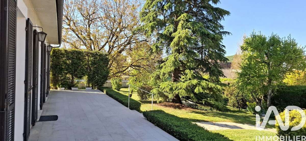 Photo 4 - Maison à VILLENEUVE-SUR-YONNE