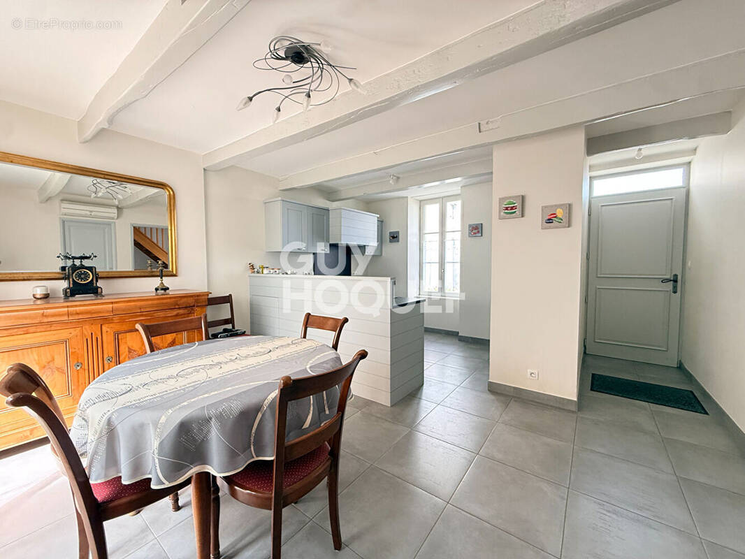 Maison à LA FLOTTE