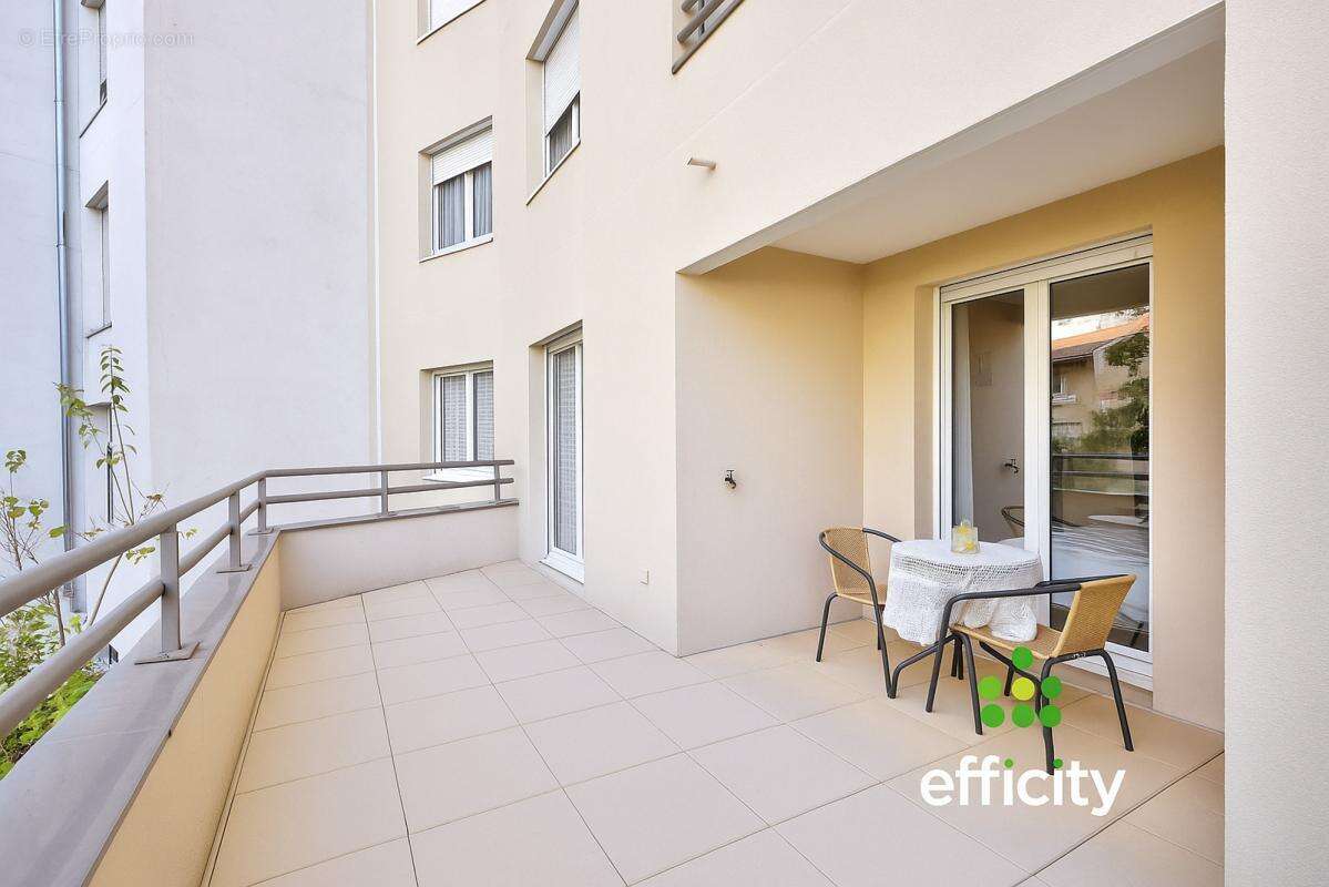 Appartement à VILLEURBANNE