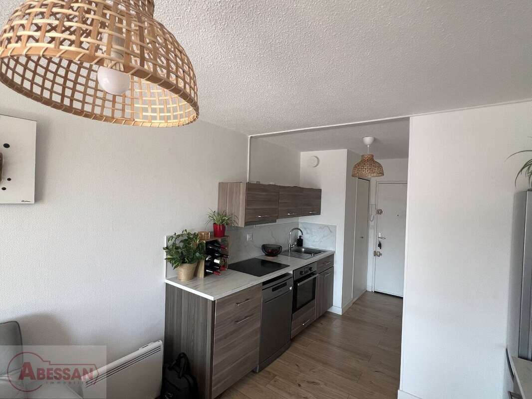Appartement à CANDILLARGUES