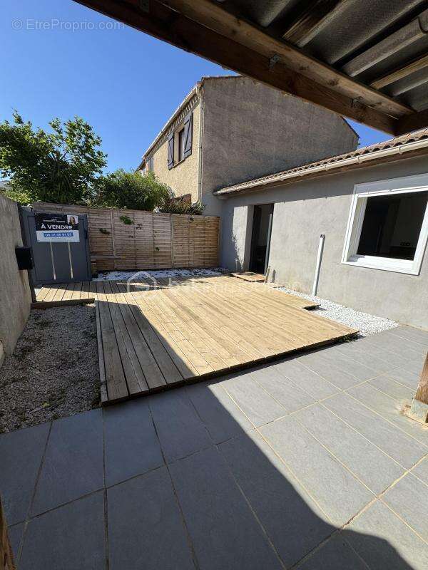 34500 beziers crouzette - villa plain pied 66m2 - 2 faces - rénovée - terrasse avant - jardinet arrière - photo 19