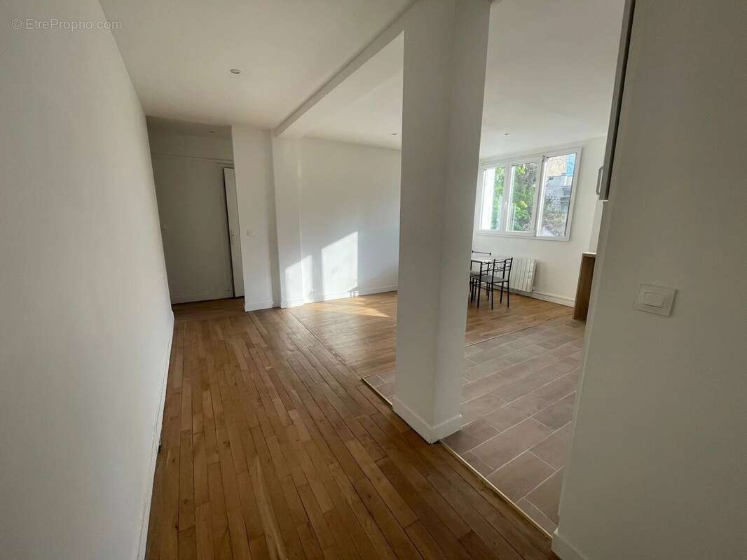 Appartement à NEUILLY-SUR-SEINE