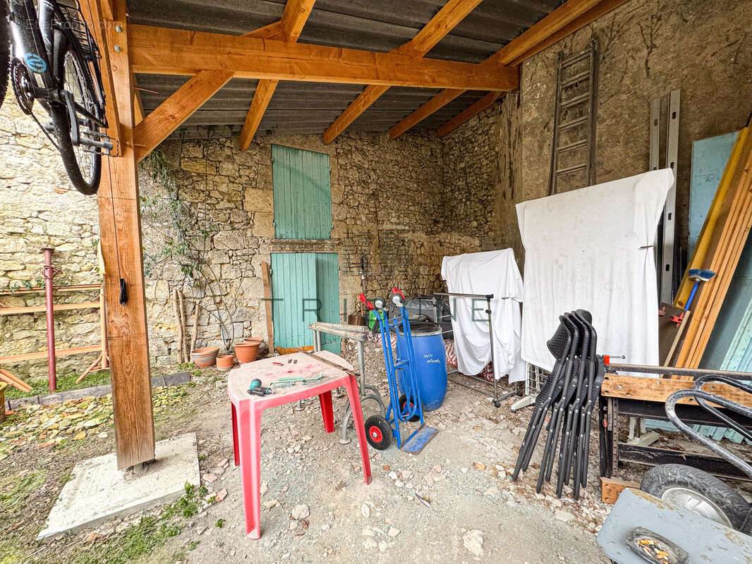 Maison à LAROQUE-TIMBAUT
