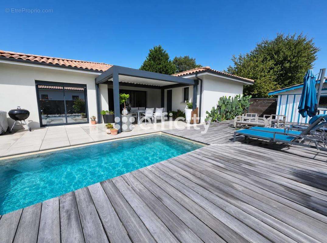 Maison à BIGANOS
