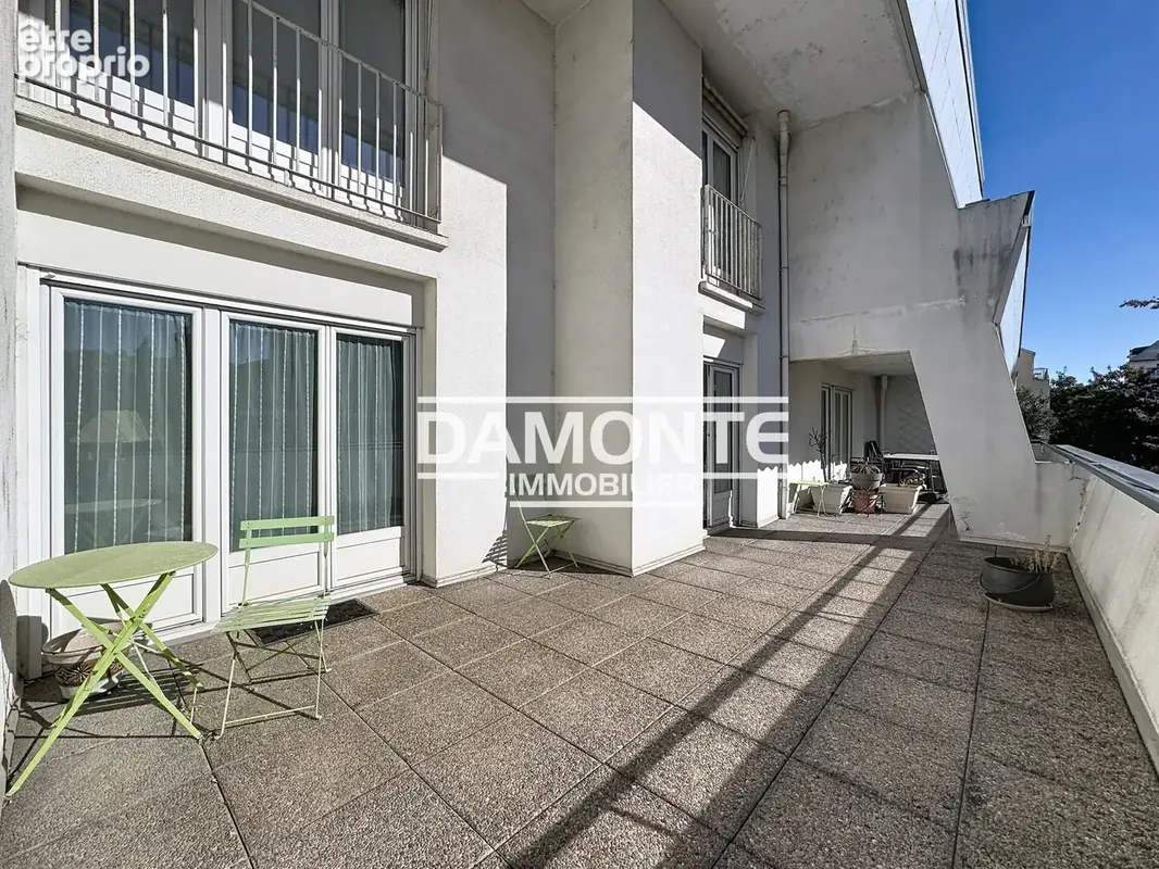Appartement T3 - Spacieuse terrasse - Garage - photo 6