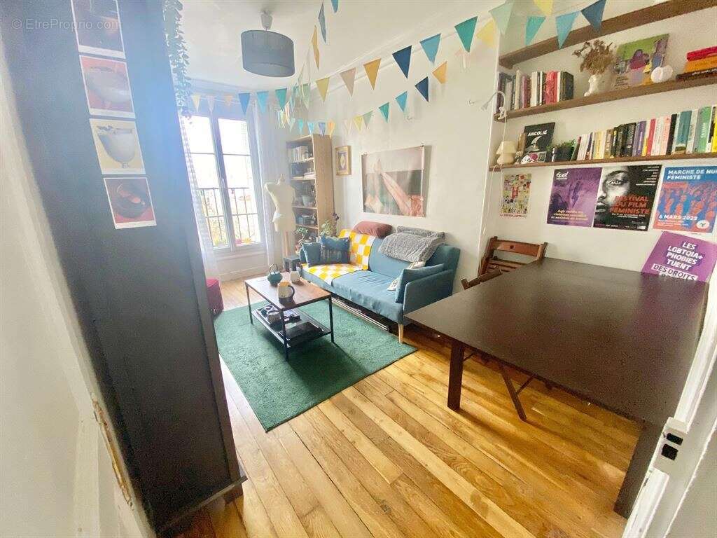 Appartement à PARIS-11E