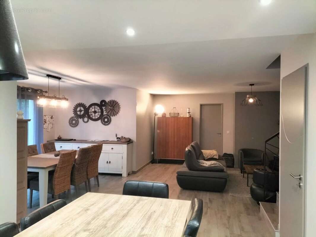 Maison à PONT-EN-ROYANS