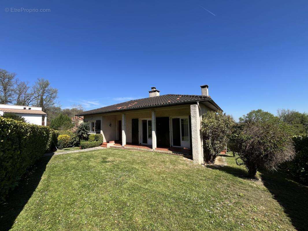 Maison à RAMONVILLE-SAINT-AGNE