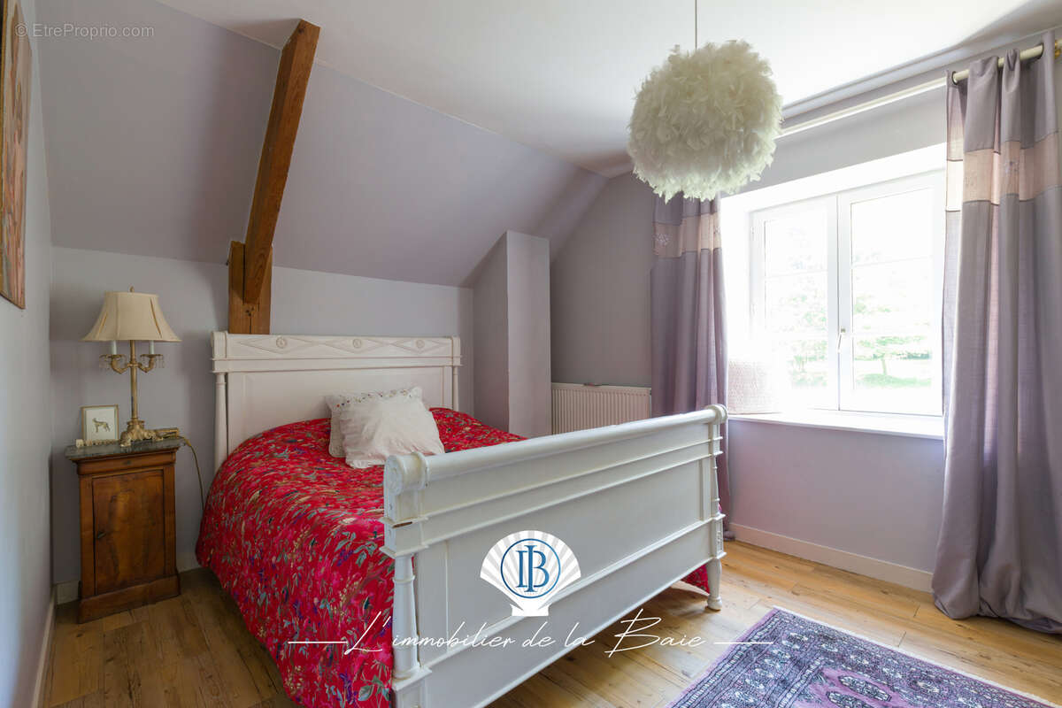 Maison à MINIAC-MORVAN