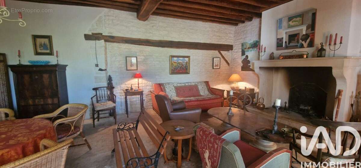 Photo 2 - Maison à ANCY-LE-FRANC