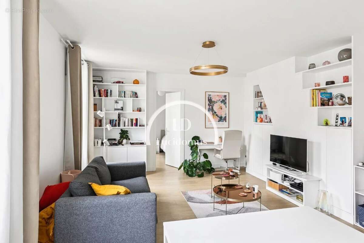 Appartement à PARIS-6E