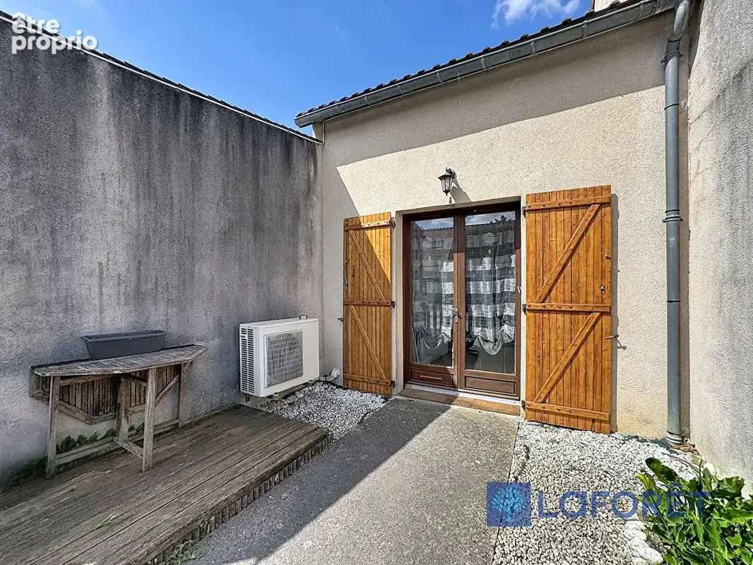 Appartement à CHEPTAINVILLE