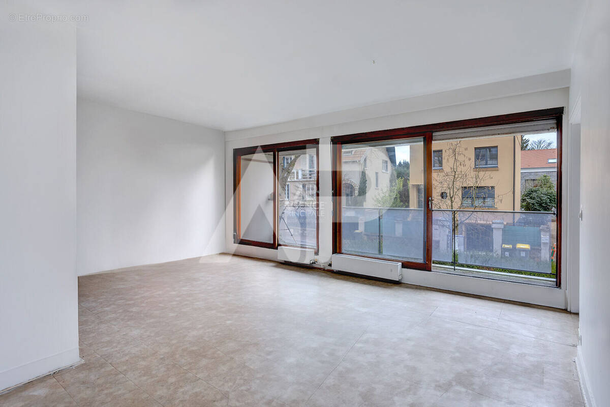 Appartement à SEVRES