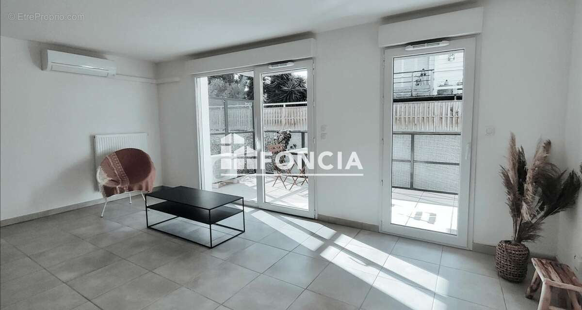 Sete-appartement t3 - terrasse-parking ferme privatif-proche gare - photo 3