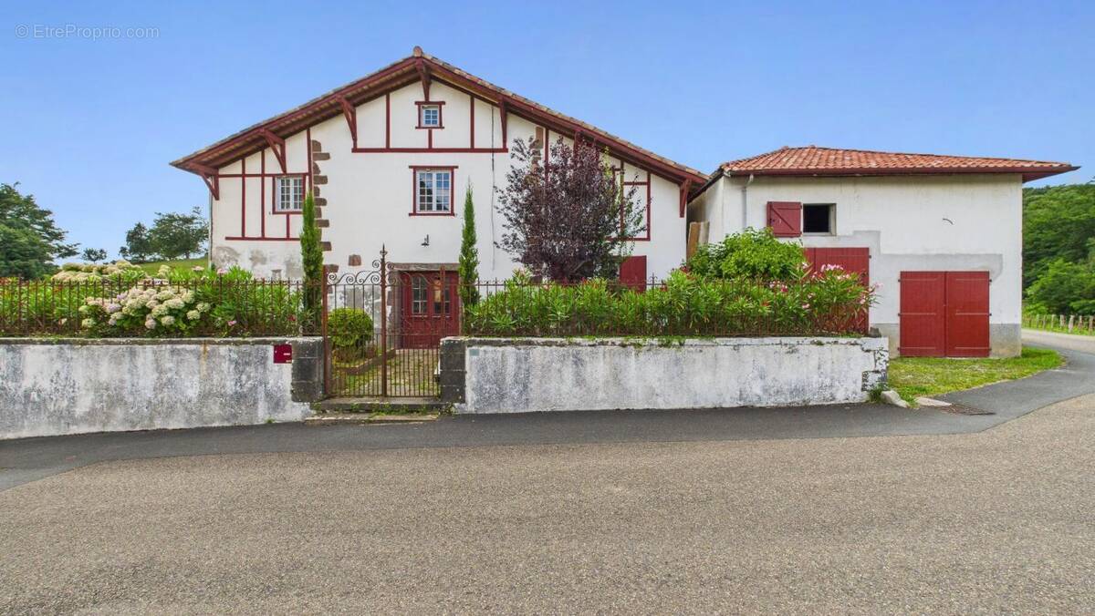 Maison à HASPARREN