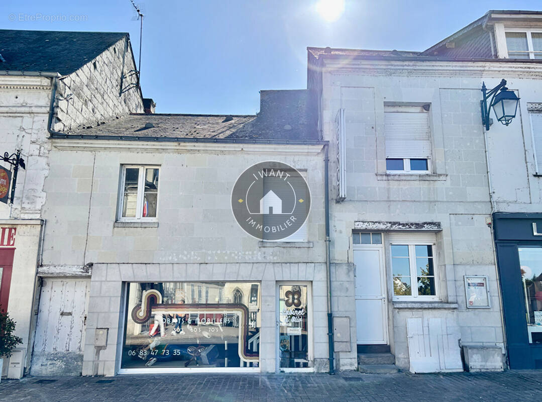 Appartement à GENNES