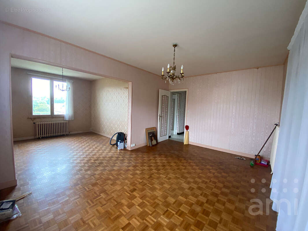 Maison Le Vanneau Irleau 5 pièces - 82 m2 - photo 3