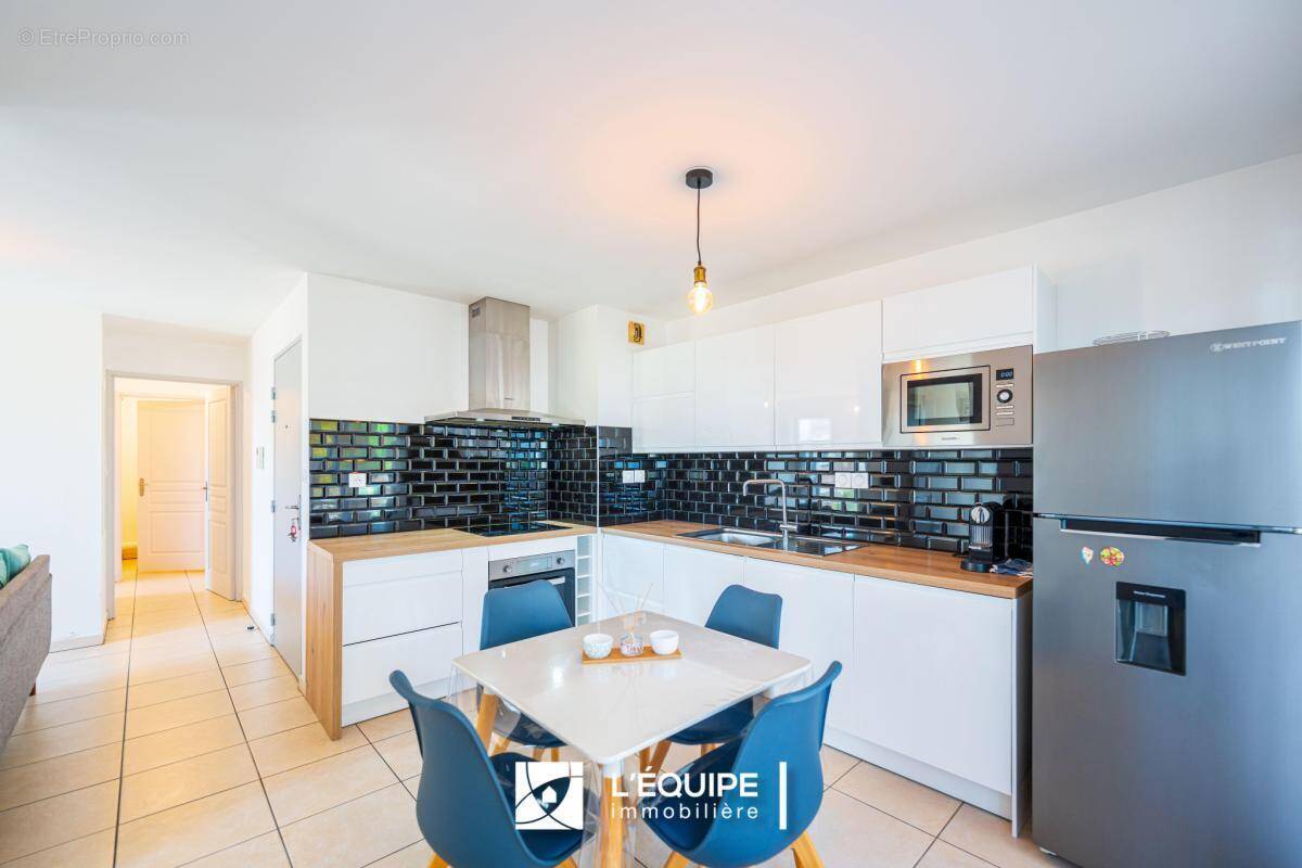 Appartement à SAINT-DENIS