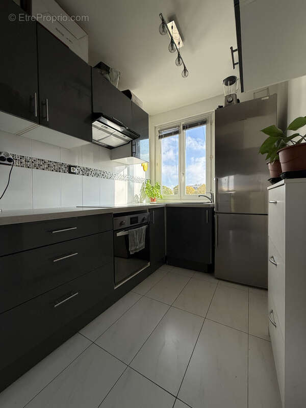 Appartement à LE BLANC-MESNIL