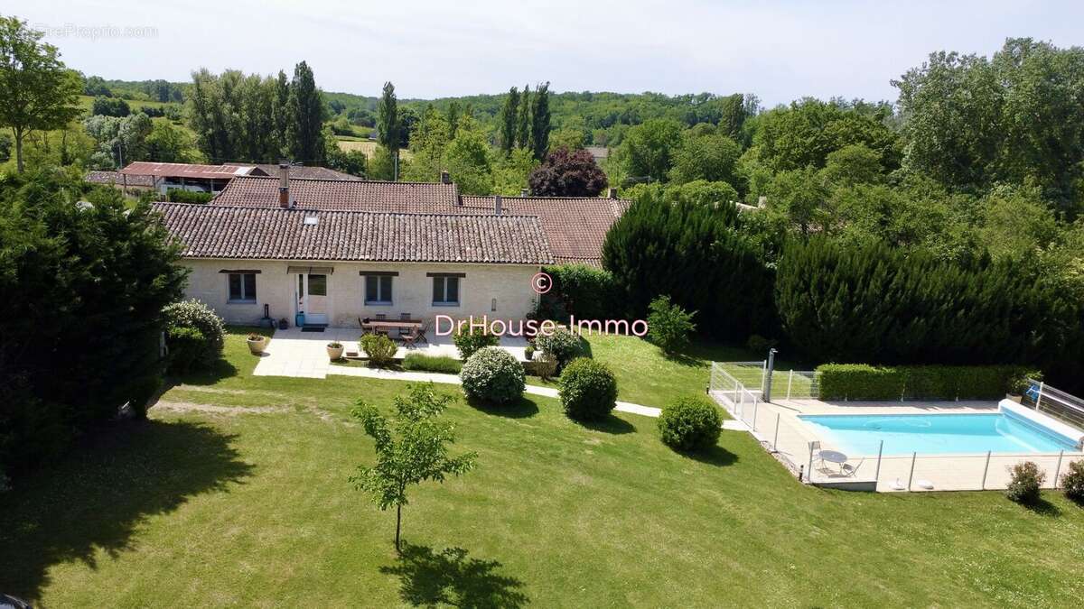 Maison à PELLEGRUE
