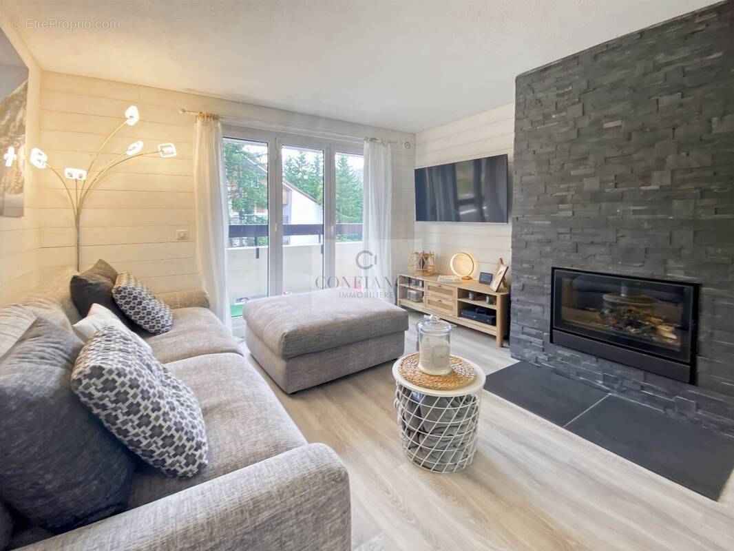 Appartement à SAINT-ETIENNE-DE-TINEE