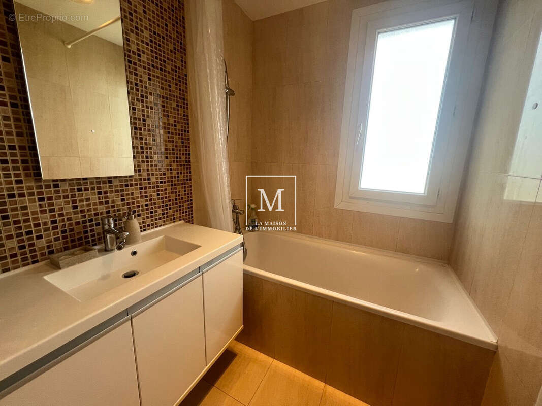 Appartement à MAISONS-LAFFITTE