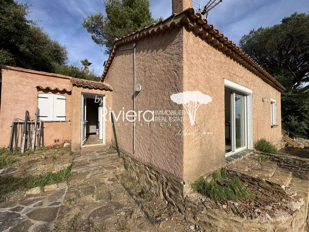 Maison à LA CROIX-VALMER